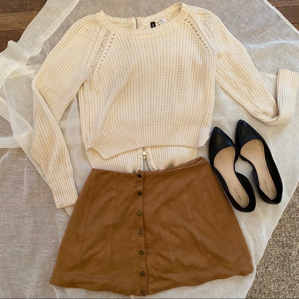 Divided H&M White Zipper Back Sweater